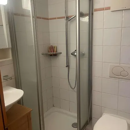 Apparemment Apartman *